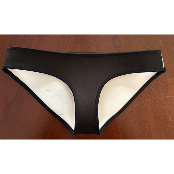 Triangl Swimwear Chloe Neoprene Bikini Bottom ONLY in White Black Medium - Picture 7 of 12